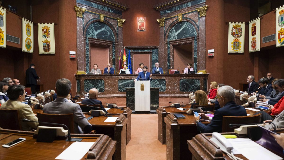 La derecha gana la Asamblea de Murcia: Cs preside y el PP cede un puesto a Vox