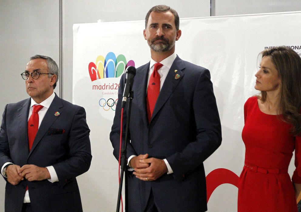 Foto: Alejandro Blanco y los Príncipes de Asturias en la rueda de prensa posterior. (Efe)