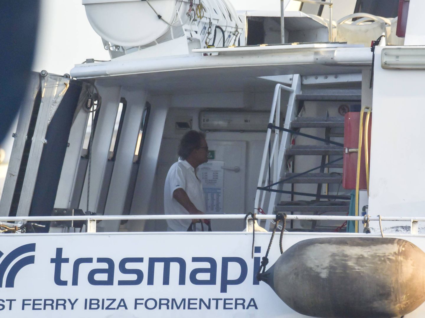 Artur Mas, a bordo del ferry entre Ibiza y Formentera.