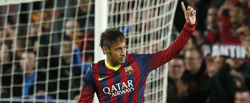 Neymar celebra su segundo tanto de la noche y el tercero del Barcelona (Reuters).