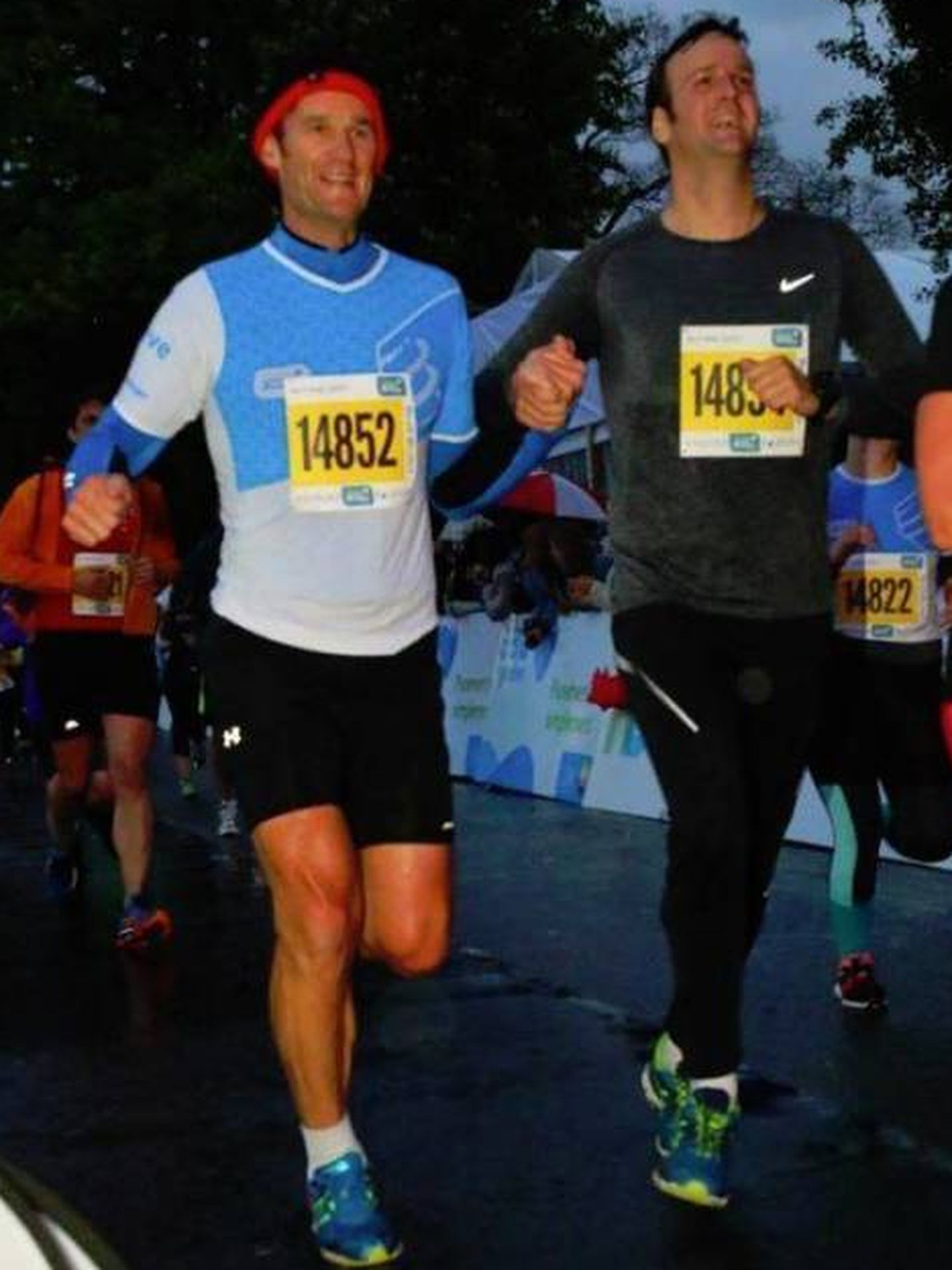 Iñaki Urdangarin y Lucas Gui, su sobrino, en el maratón de Ginebra el año pasado. 