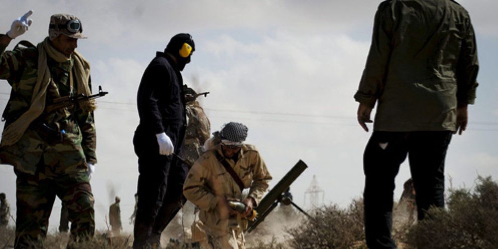 Foto: El frente rebelde de Libia aceptaría negociar un alto el fuego con varias condiciones