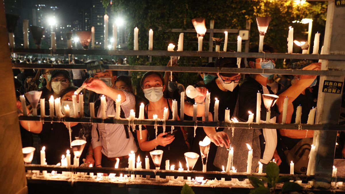 Una vigilia por Tiananmen en Hong Kong termina con varios detenidos