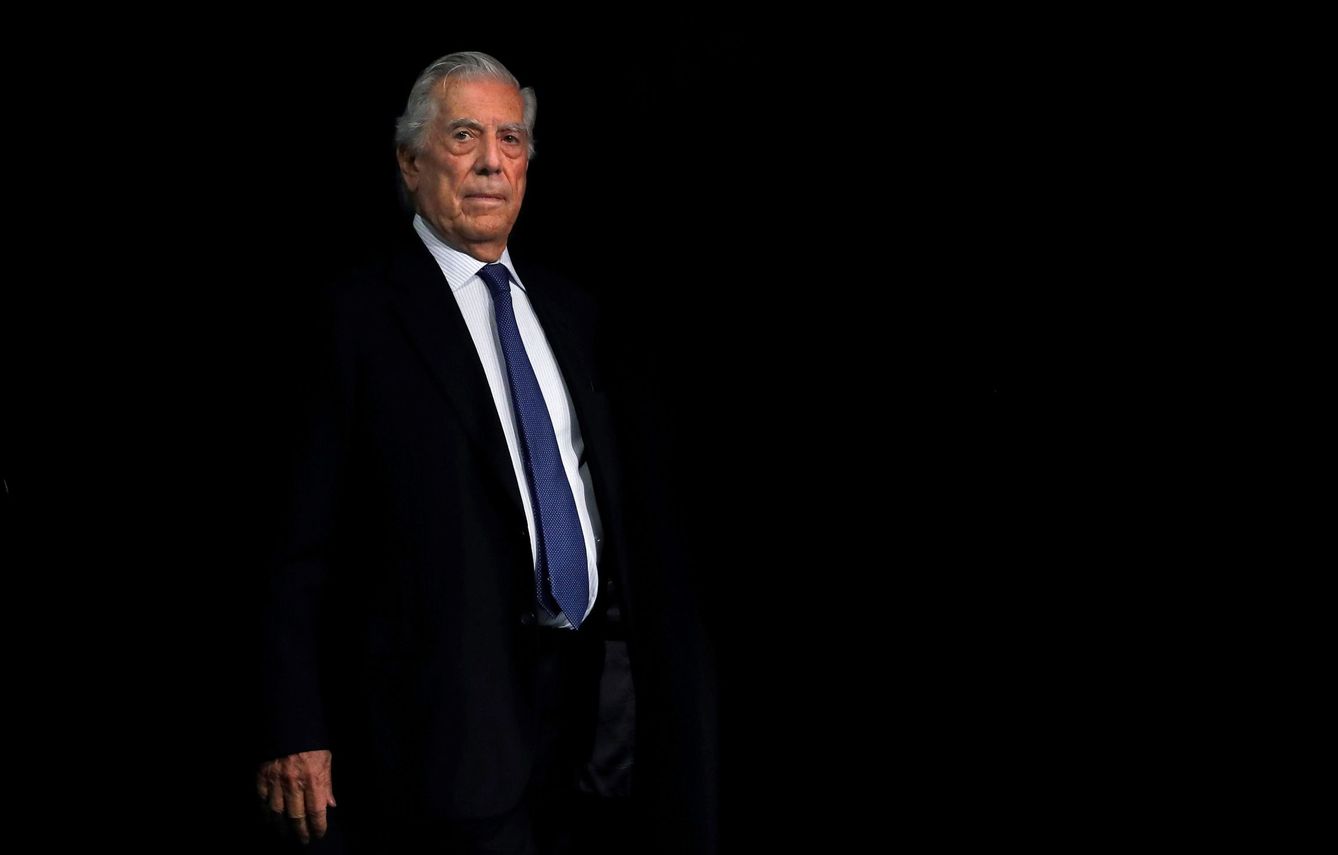 Mario Vargas Llosa, durante la presentación de 'Tiempos recios'. (EFE)