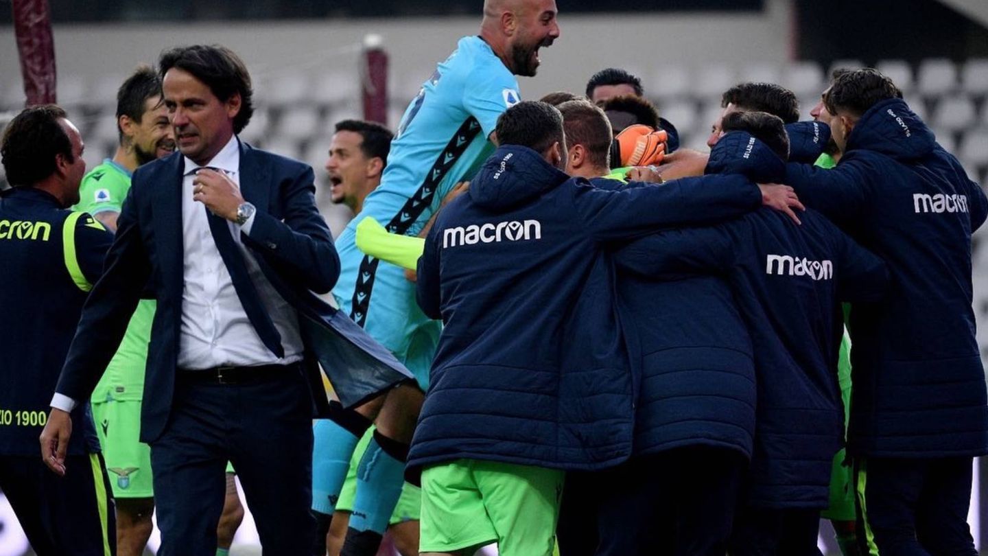Pepe Reina celebra el triunfo de la Lazio contra el Torino. (twitter Pepe Reina)