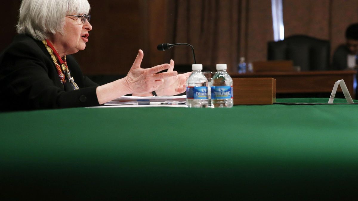 La Fed muda su plumaje: los 'halcones' afilan sus garras en el estreno de Mrs. Yellen 