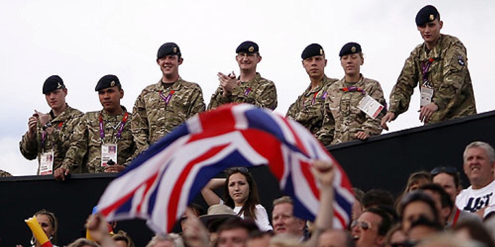 Foto: Los ingleses no quieren ver a los soldados en las gradas