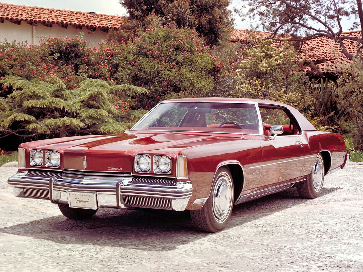 En 1973, el Oldsmobile Toronado ya equipaba bolsas de aire, pero no la tecnología adecuada.