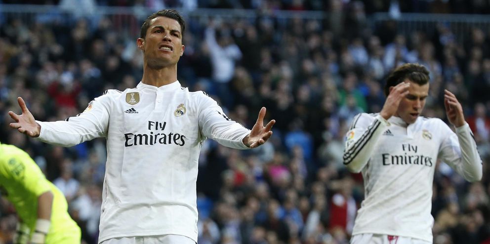 Cristiano y Bale, en un partido con el Real Madrid (Efe)