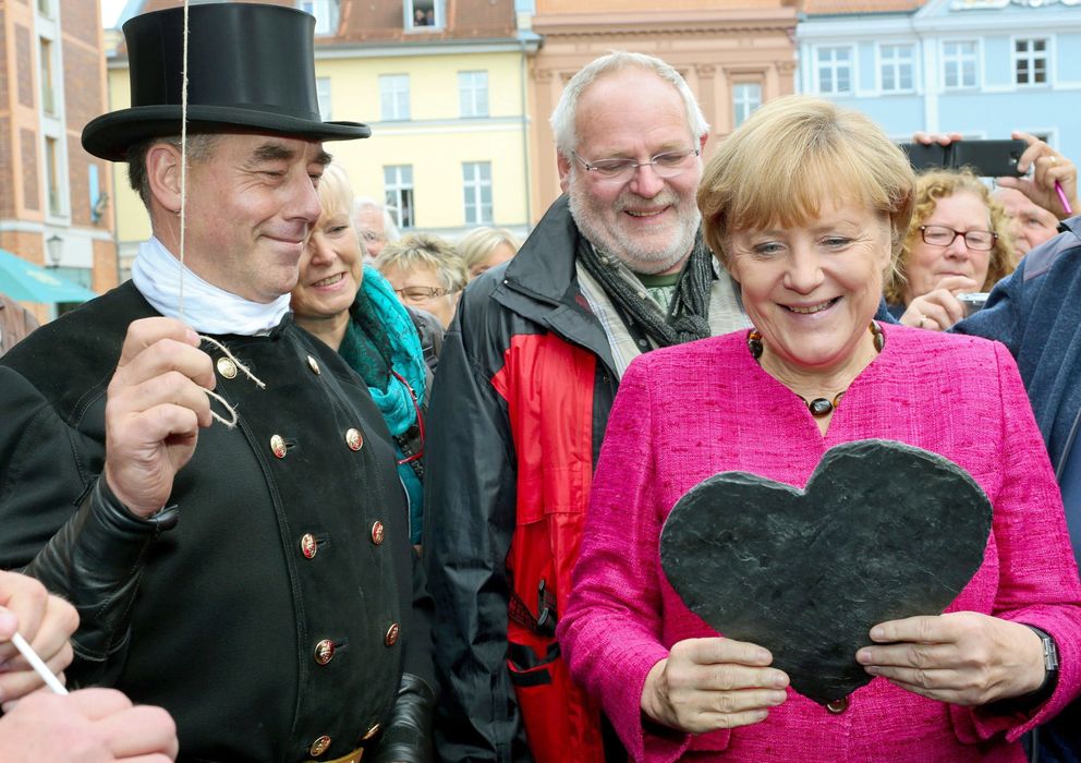 Foto: Angela Merkel, en un acto del último día de campaña. (Efe)