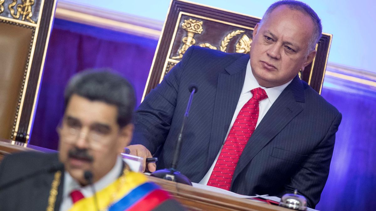 El dirigente chavista Diosdado Cabello anuncia que tiene coronavirus