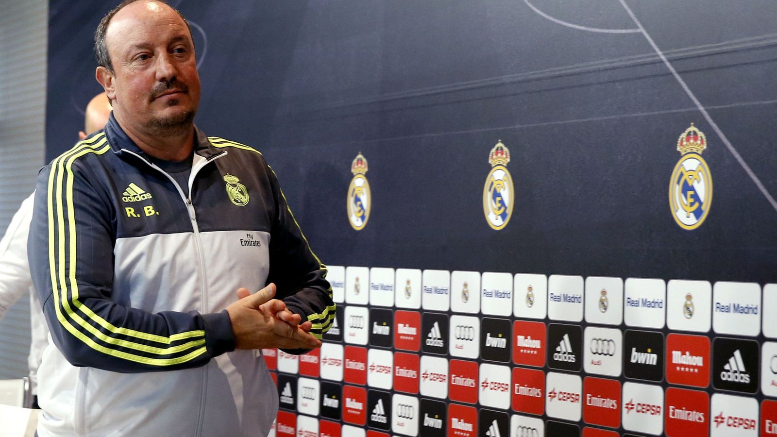 Foto: Rafa Benítez, entrenador del Real Madrid, en rueda de prensa (Efe).