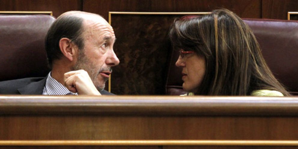 Foto: PP y PSOE ignoran las llamadas a un gran 'Pacto de Salvación' contra la crisis