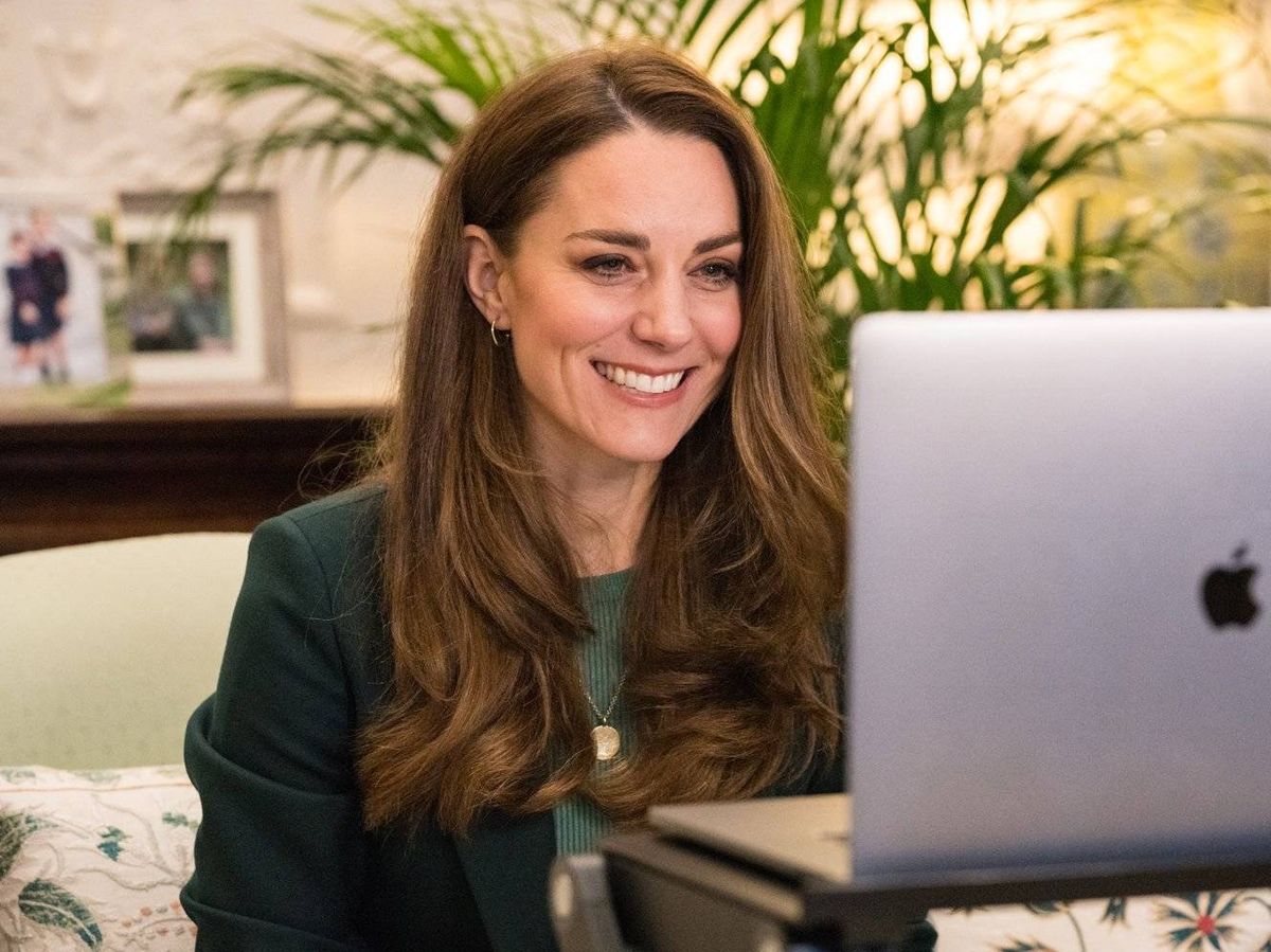 Foto: Kate Middleton, durante un encuentro virtual. (Palacio de Kensington)