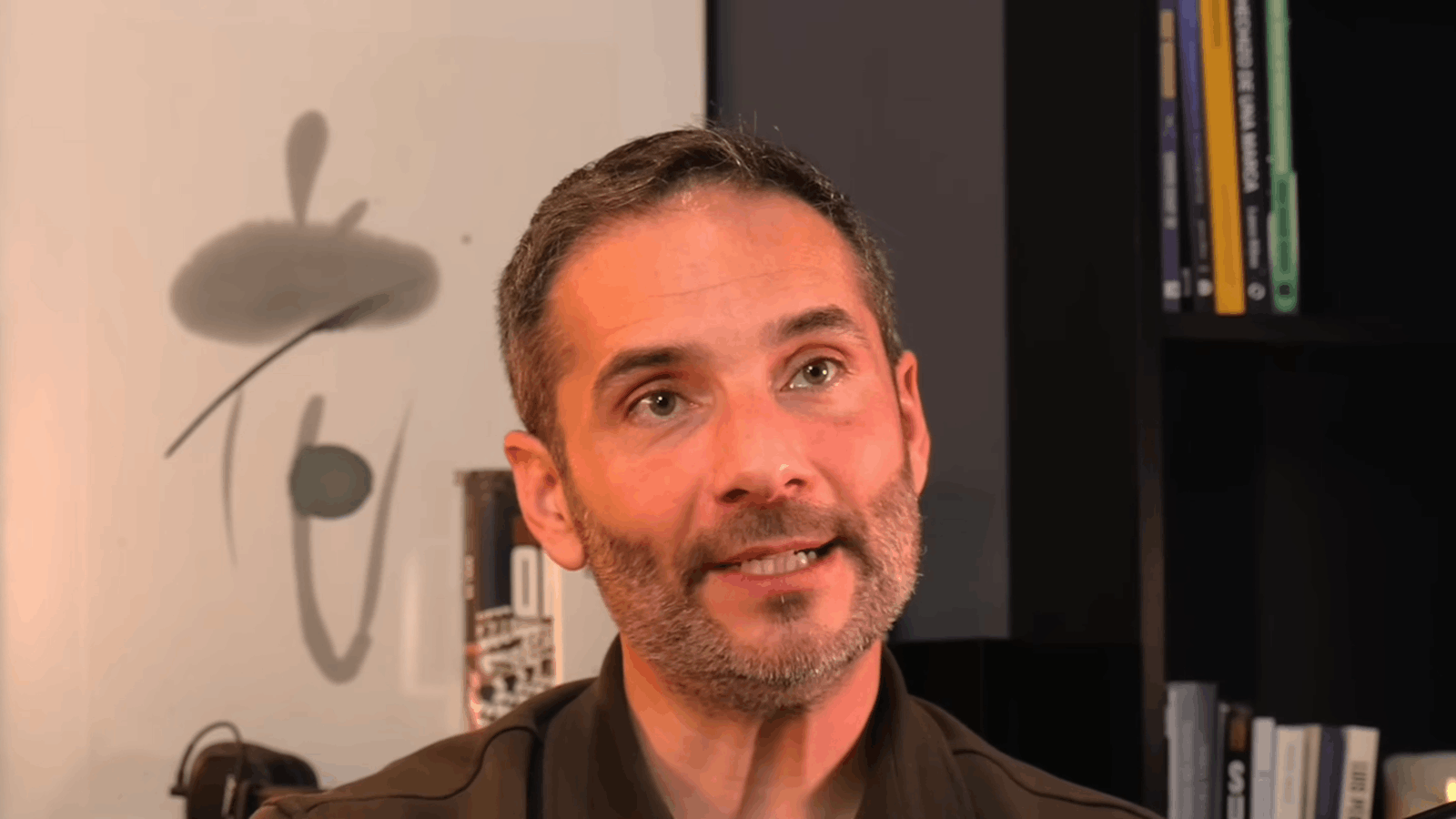 Tony Rham, profesor de meditación: "Nietzsche hablaba del aburrimiento como ese desierto que hay que atravesar para encontrar la fuente de agua"
