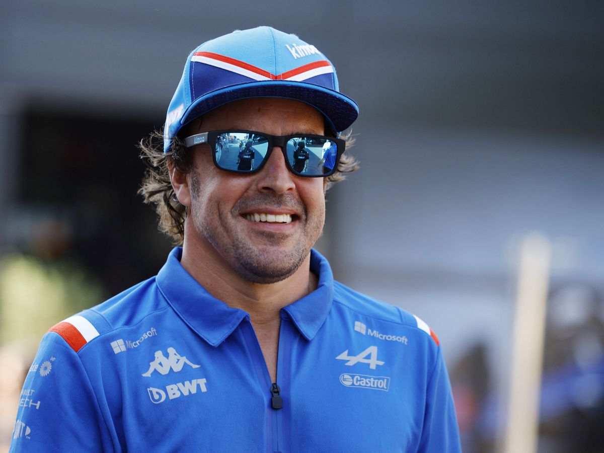 Foto: Alonso, en el paddock del Gran Premio de Francia. (Reuters/Sarah Meyssonnier)
