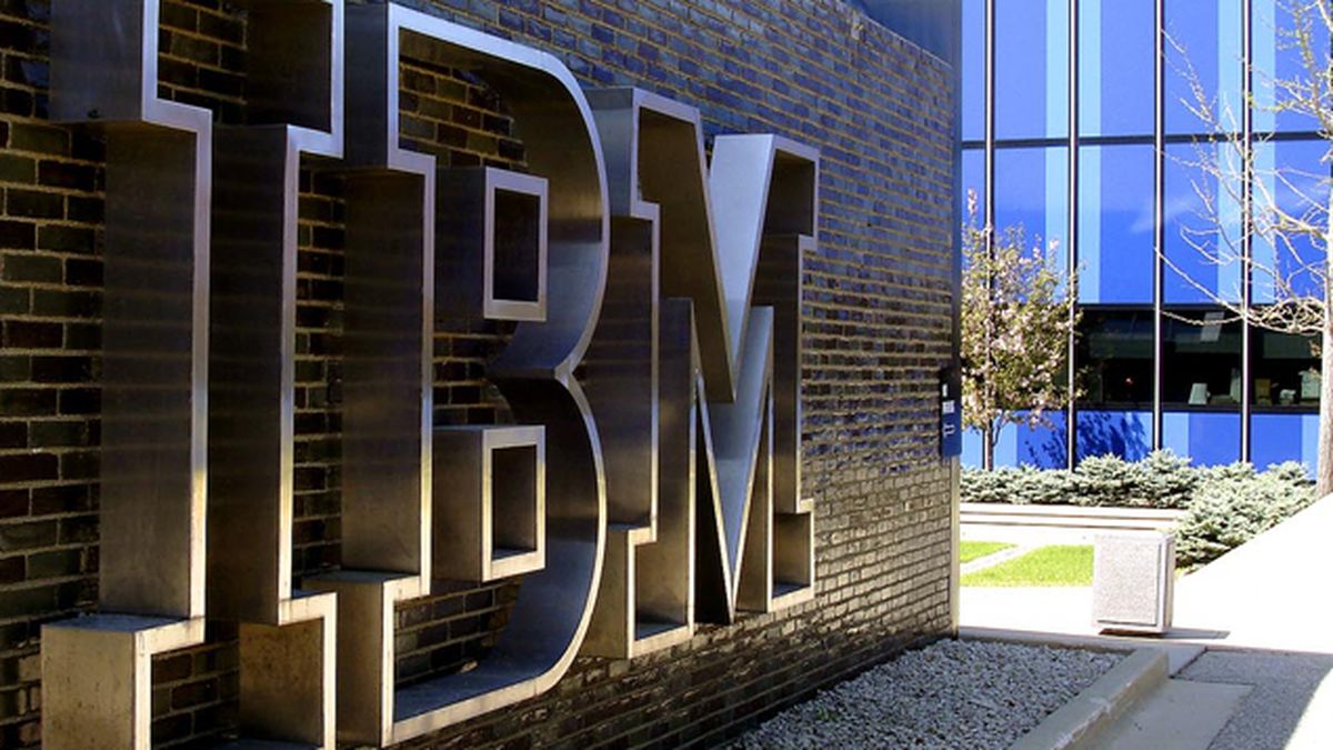 Twitter compra 900 patentes a IBM y zanja el conflicto que arrastran desde noviembre