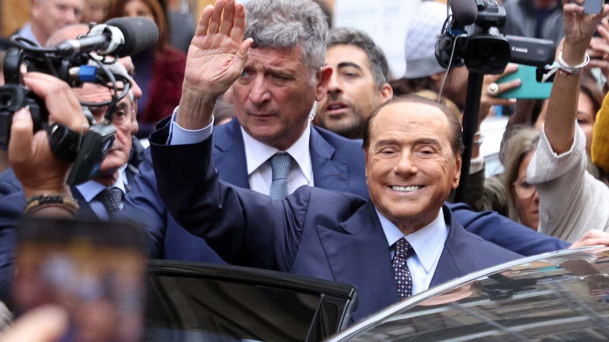 Berlusconi vuelve al Senado tras su expulsión en 2013 y espera llegar a presidente de la Cámara Alta