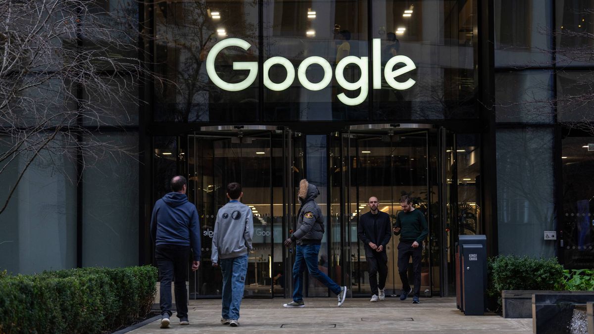 Bard ya es historia: Google da un vuelco a su IA y sigue el camino de OpenAI
