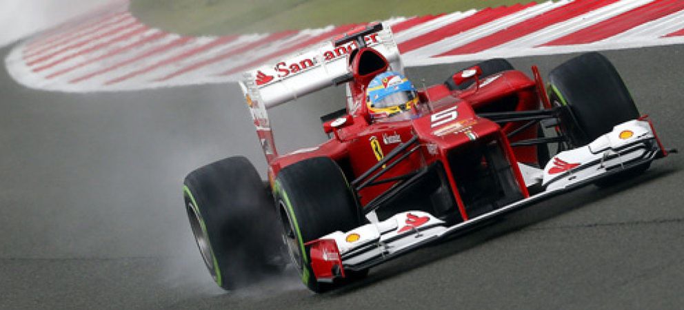 Foto: Ferrari y Alonso, aspirantes a dar el primer 'manotazo' del año