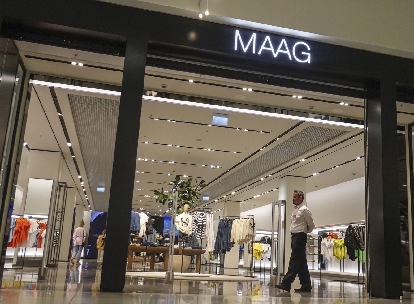 La primera tienda Maag abierta en Moscú, el pasado 27 de abril. (EPA/Maxim Shipenkov)