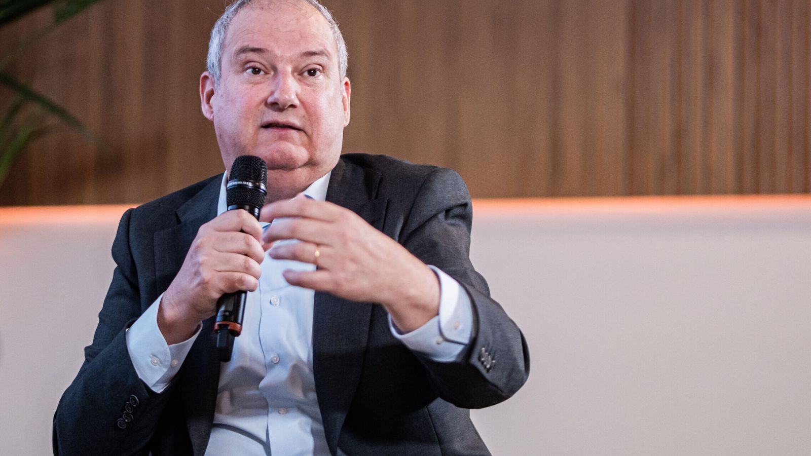 El Gobierno anuncia 300 millones para pymes y startups que innoven contra el cambio climático