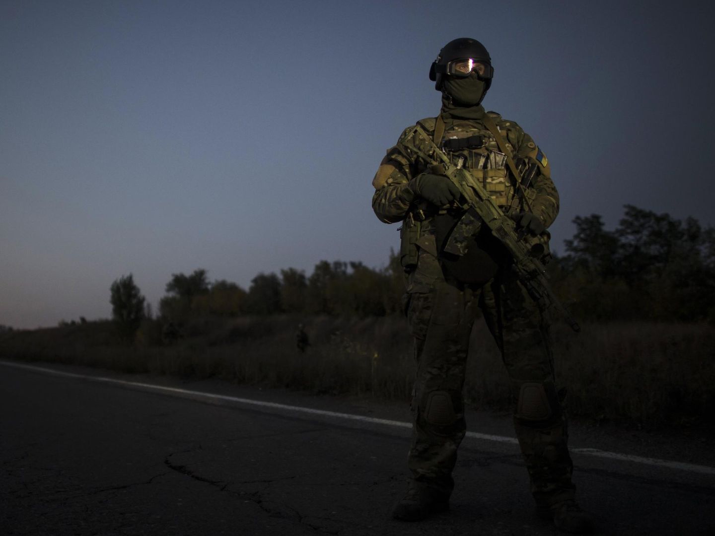 Un soldado ucraniano durante un intercambio de prisioneros en Donetsk. (Reuters)