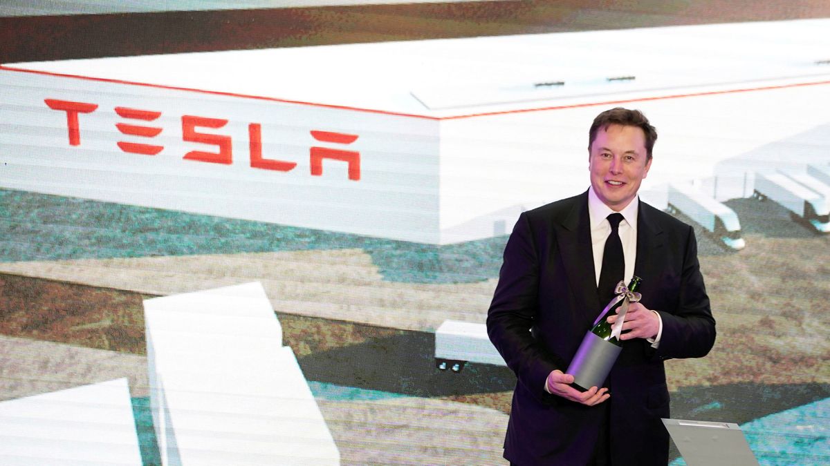 Elon Musk, a punto de superar a Bill Gates y convertirse en la 2ª mayor fortuna del mundo