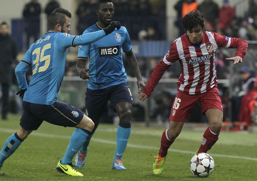 Foto: Óliver Torres, en un partido contra el Oporto en la pasada Liga de Campeones.