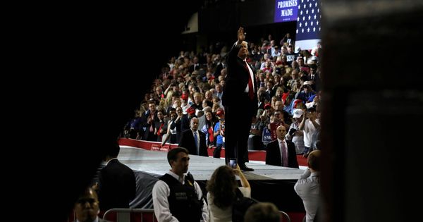 Foto: El presidente Donald Trump durante un mitin en el Kentucky Exposition Center, en Louisville, Kentucky, el 20 de marzo de 2017 (Reuters).