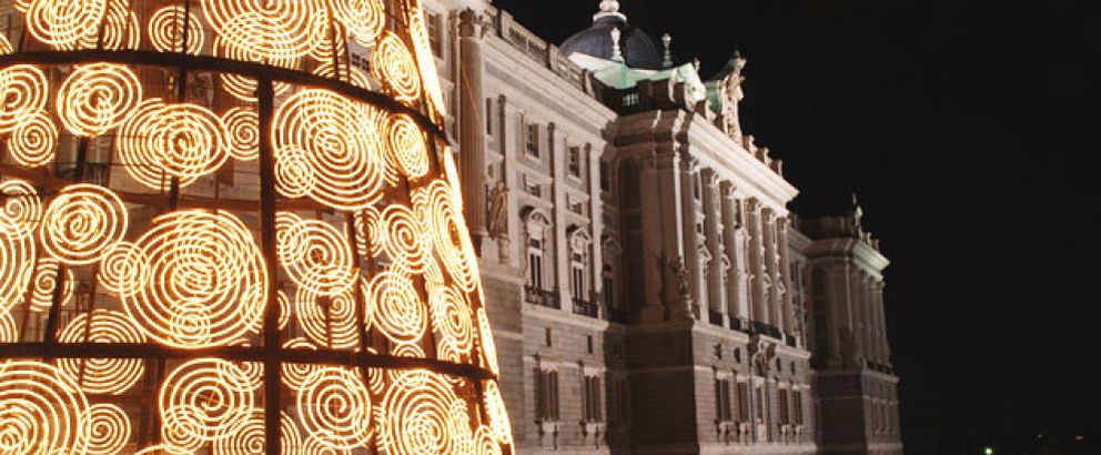 Foto: Las luces de Navidad, listas para alumbrar Madrid