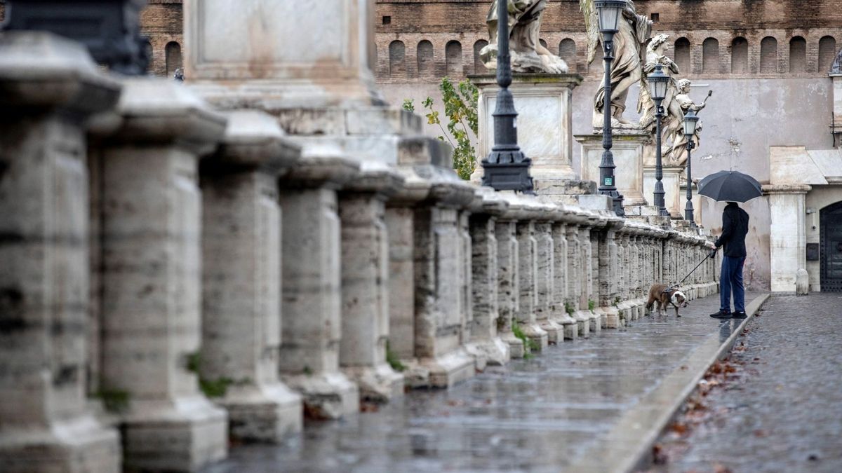 Un fuerte tormenta inunda Roma y causa numerosos incidentes