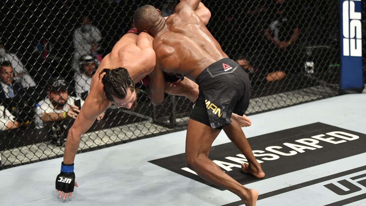 UFC 258: brutal KO de Kamaru Usman a su amigo Gilbert Burns, su rival más difícil