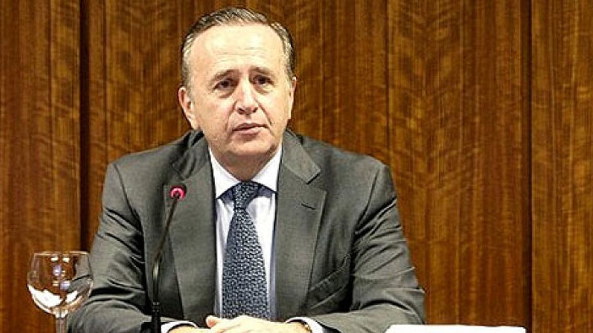 Fernández de Sousa se mantiene como presidente de Pescanova sin poderes