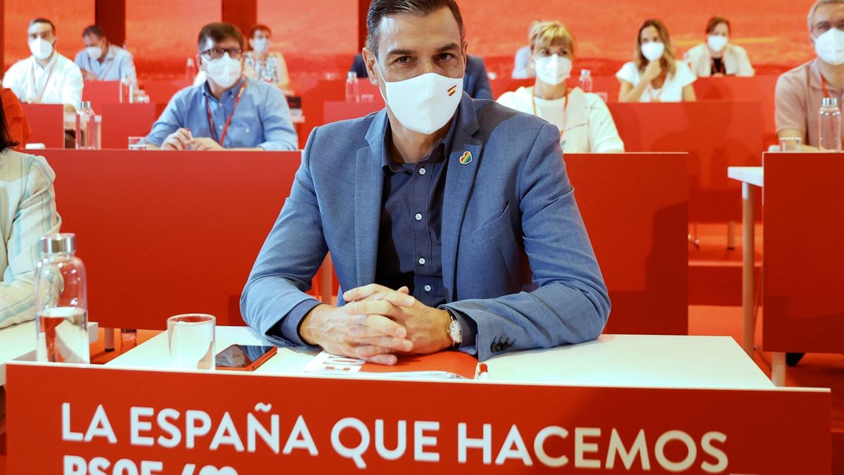 Sánchez reivindica el "patriotismo de verdad" del PSOE e insiste: "Decidiremos juntos"