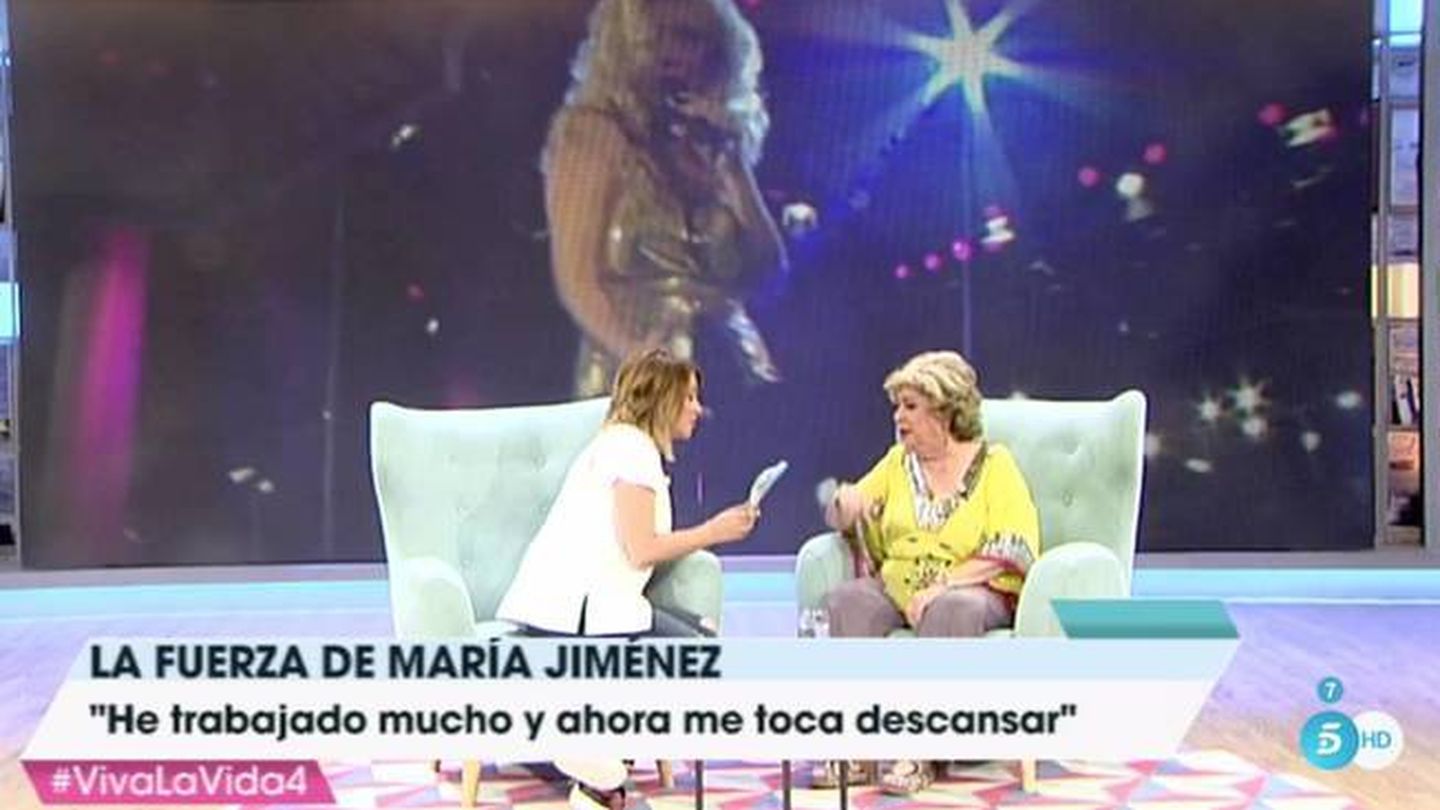 Una imagen de la entrevista de María Jiménez hace unos años. (Telecinco)