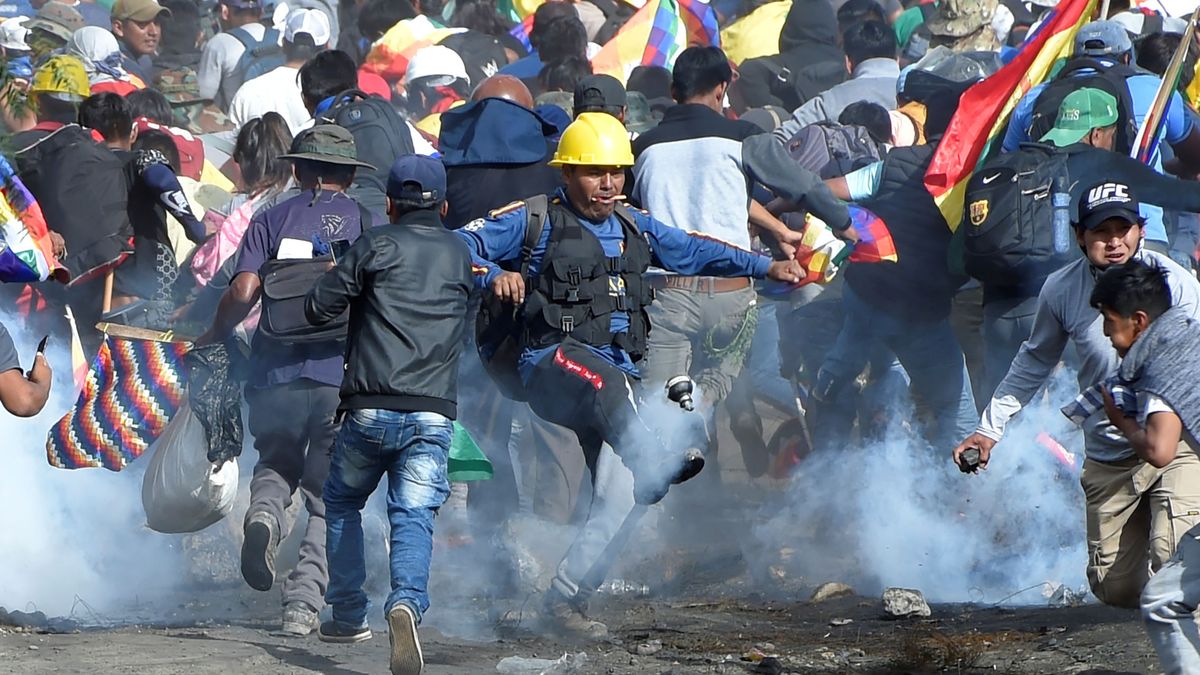 Al menos ocho muertos en los choques con las fuerzas de seguridad en Bolivia