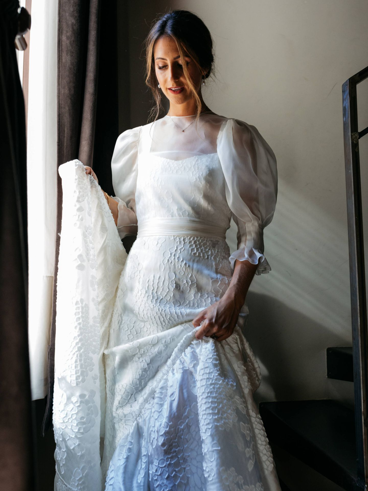 El vestido de novia de Belén. (Fotos: Música para Camaleones)