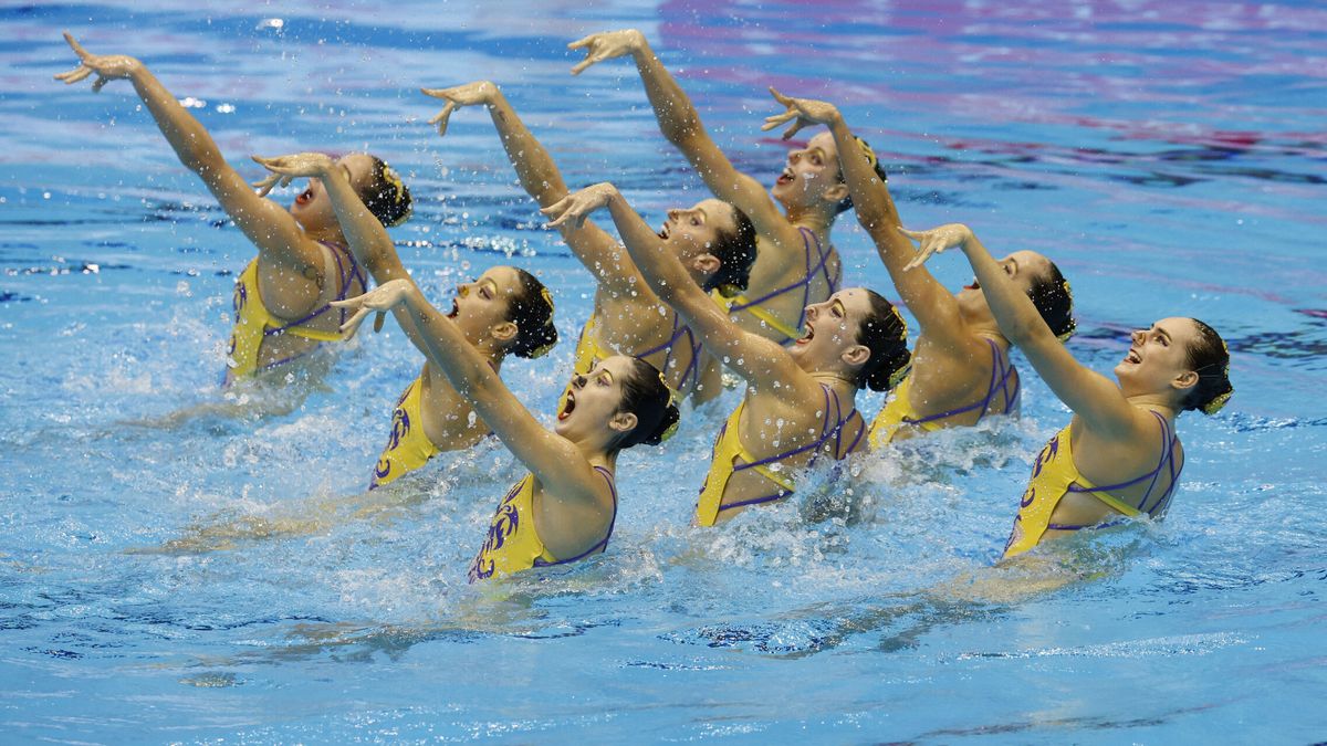 La natación artística española hace historia y logra su primer oro por equipos en Japón