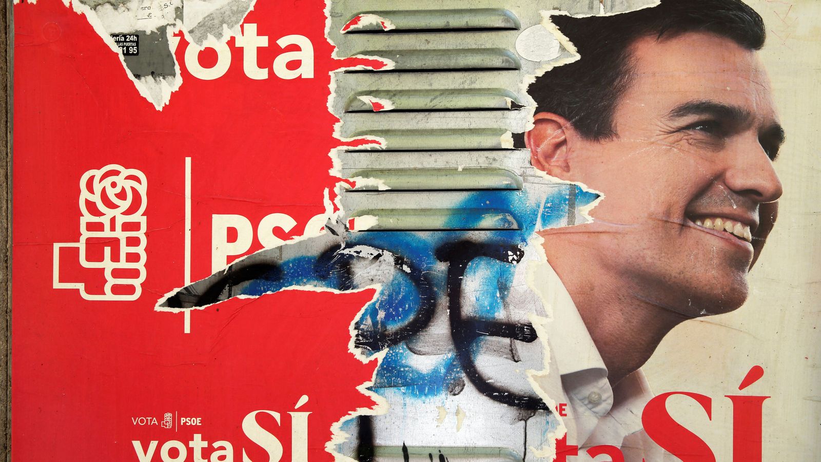 Foto: Un cartel para las pasadas elecciones del PSOE. (Reuters)