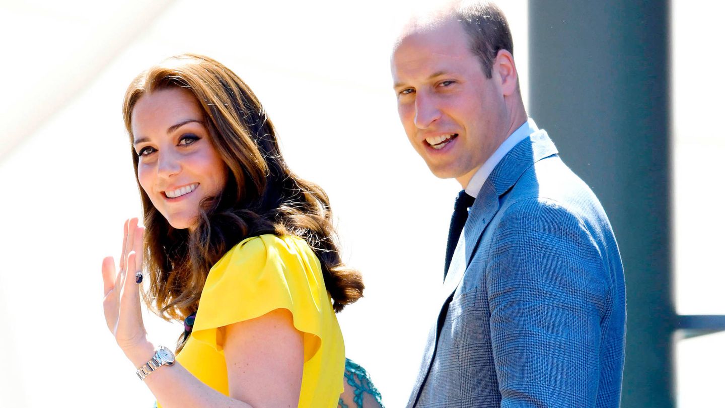 Kate Middleton y el príncipe Guillermo en una foto de archivo.  (Getty)