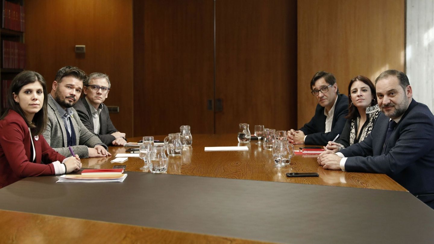Reunión entre PSOE y ERC para la investidura. (EFE)
