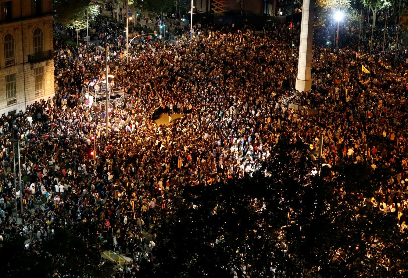 13.000 personas congregadas en Barcelona. (Reuters)