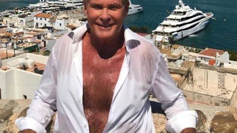 El misterio David Hasselhoff sudando como un pollo en Ibiza, pero con la cara perfecta