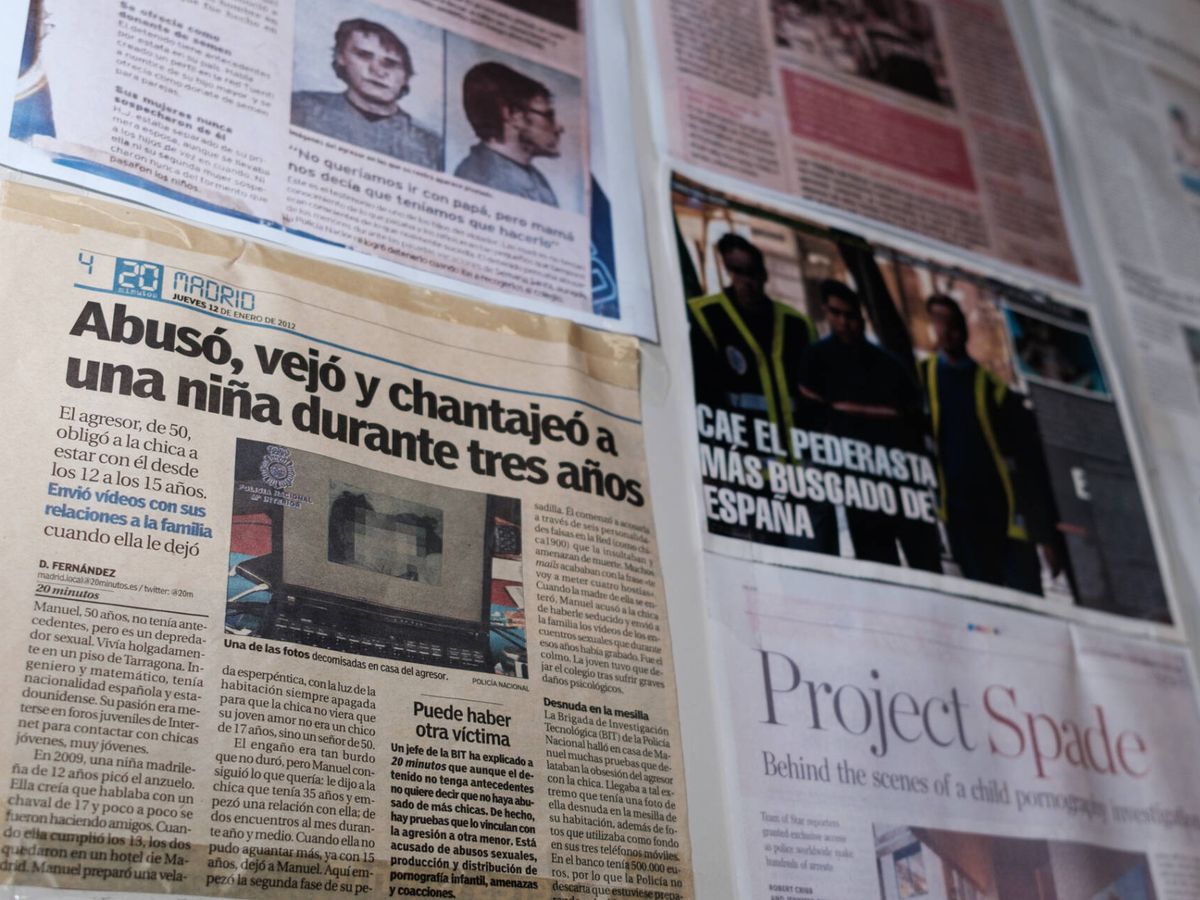 Foto: Recortes de prensa, sobre noticias relacionadas con la pornografía infantil y la pederastia. (Sergio Beleña)