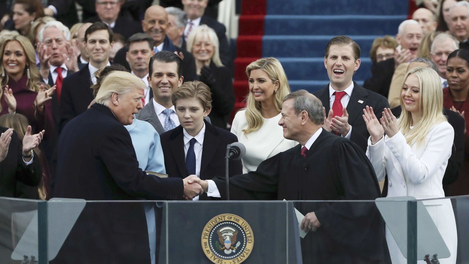 Foto: El presidente Trump, tras jurar su cargo. (Reuters)