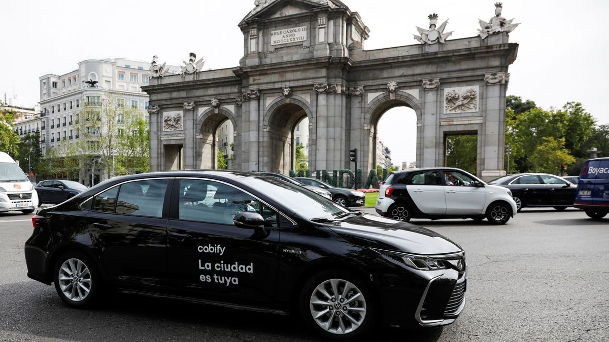 Golpe a Cabify: perderá un tercio de su flota de coches madrileña el 20 de enero