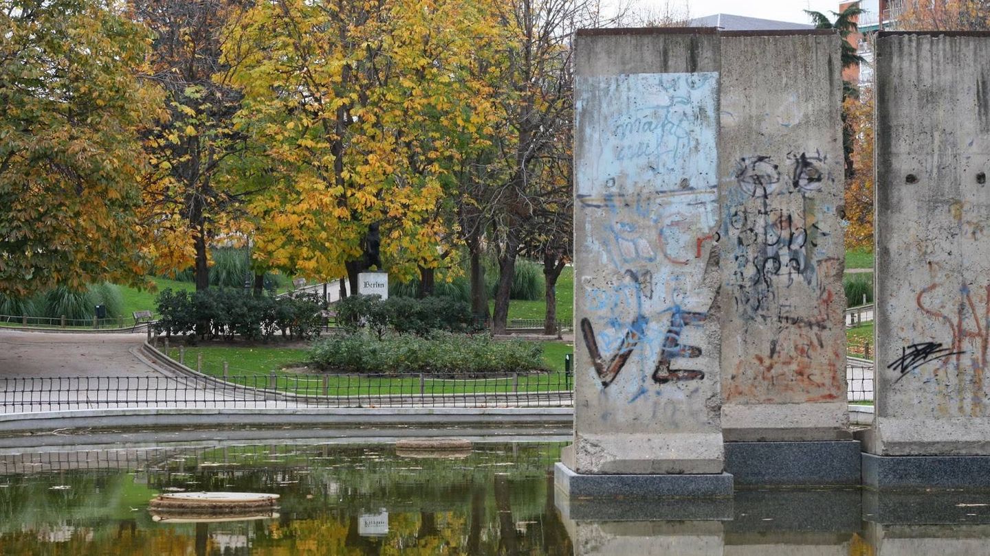 El madrileño parque de Berlín con un trozo del muro de la ciudad alemana de la que toma el nombre.