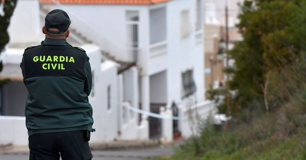 Foto: Investigan la desaparición de un empleado de un club de fútbol de Almería. (Efe)