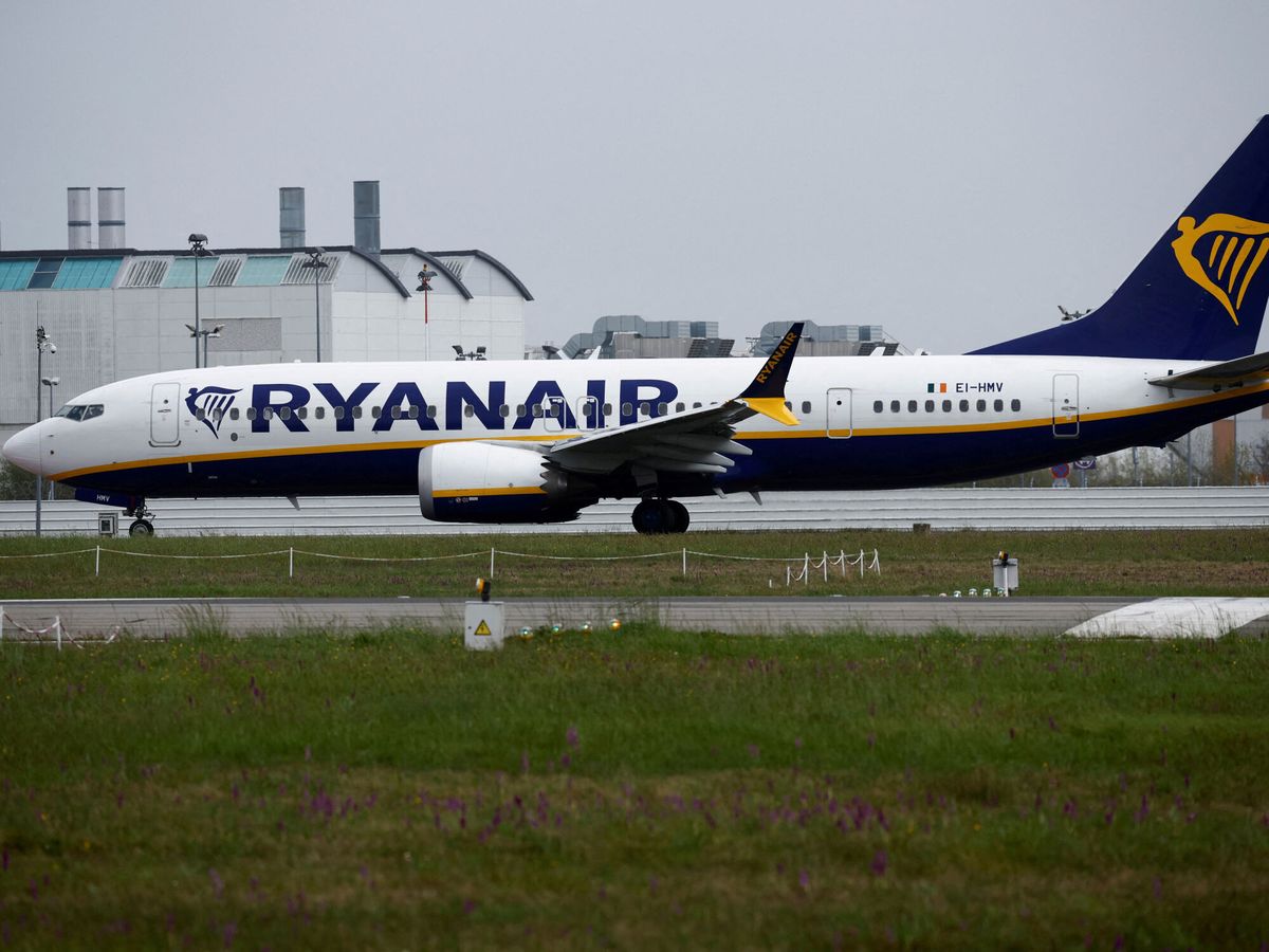 Foto: Un avión de Ryanair. (Reuters/Stephane Mahe)